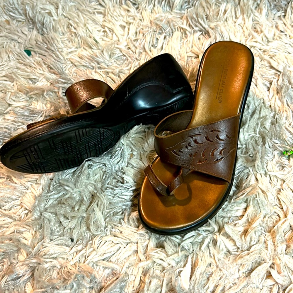Brown leather wedge sandals flip flops